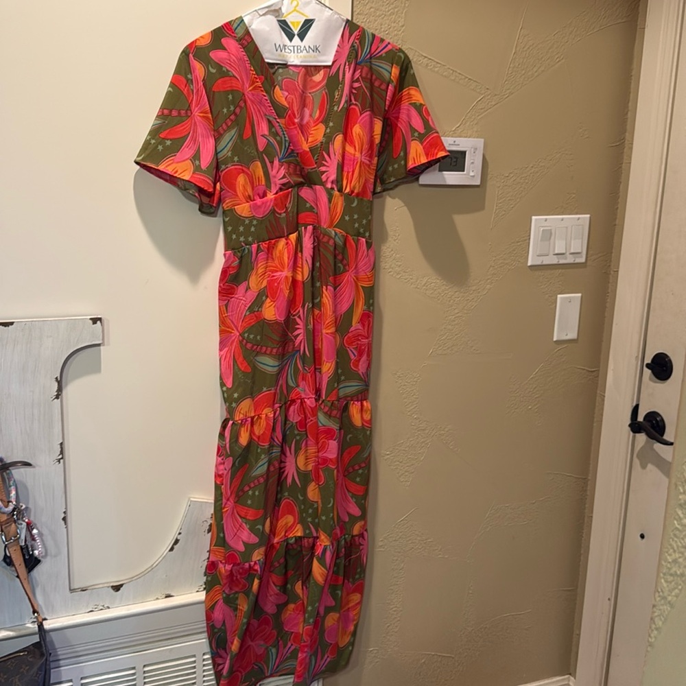 Floral Maxi Dress with Pink and Green Design